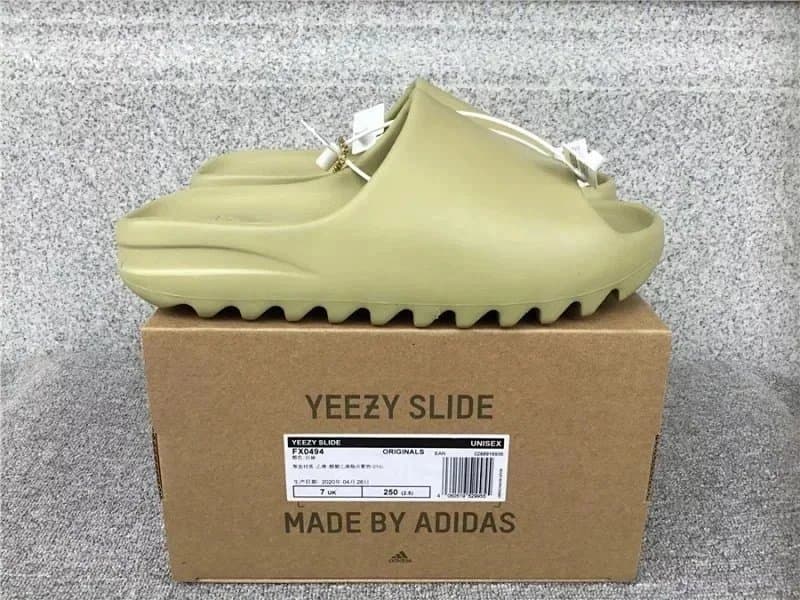 Yeezy Slide Bone — 豆绿0494