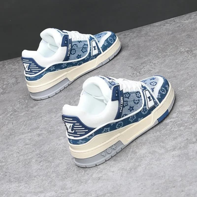 Louis Vuitton LV Trainer Monogram Leather — 蓝白天使