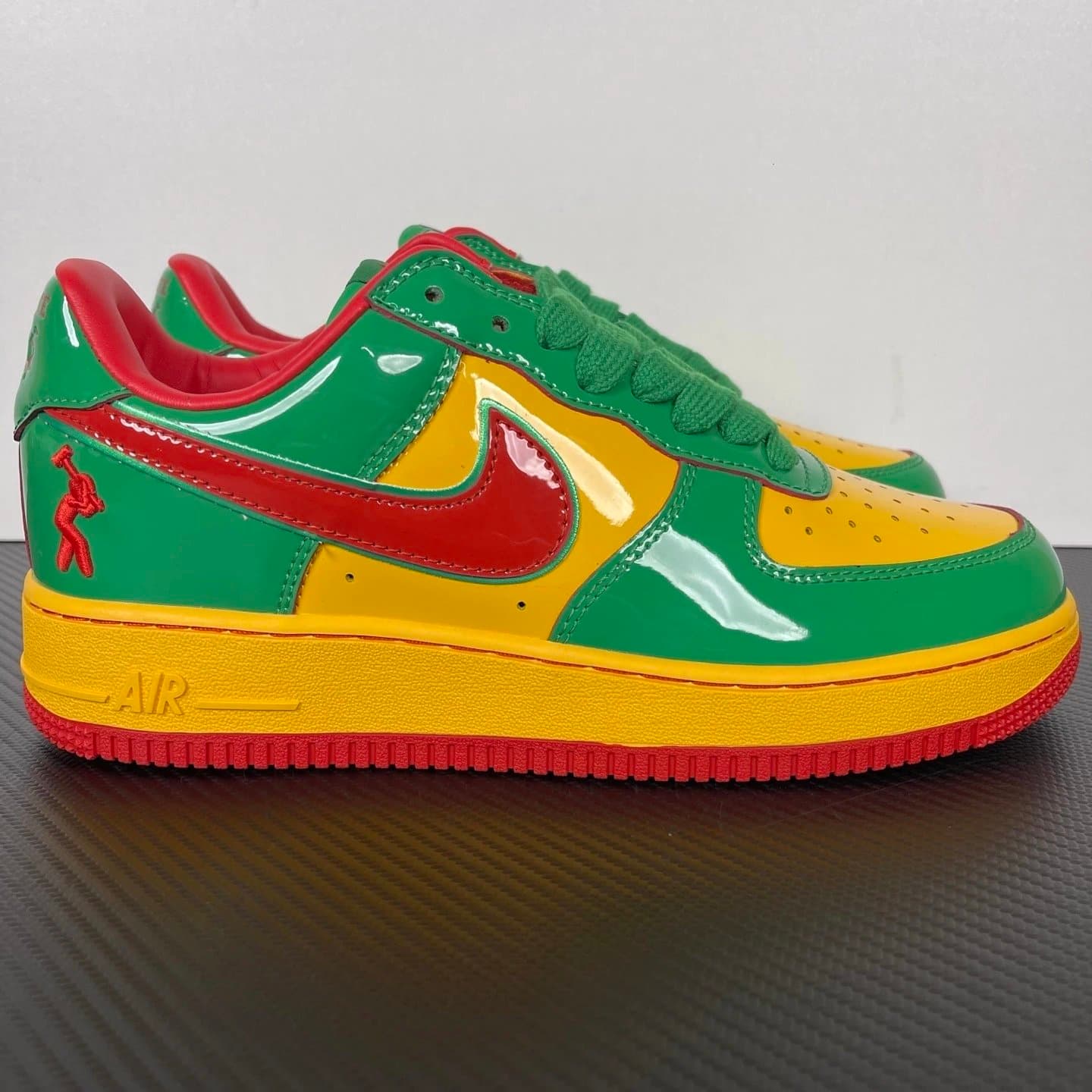 Nike Air Force 1 Low Triple White — OWF版本 · 空军打工人联名IH4383-300