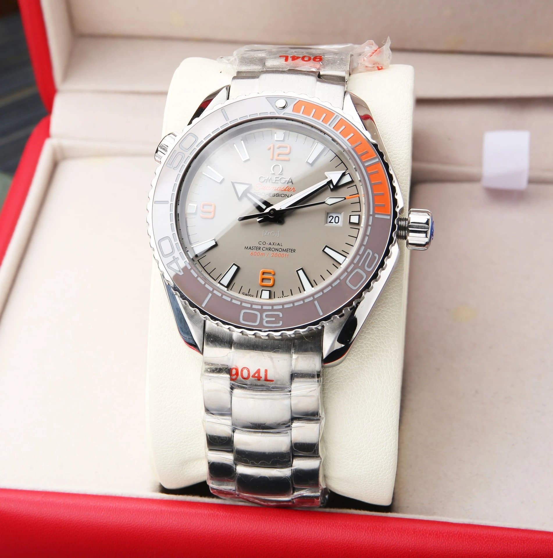 Omega Seamaster Professional 36th America's Cup — 【灰橙圈口】银壳·灰盘钢带