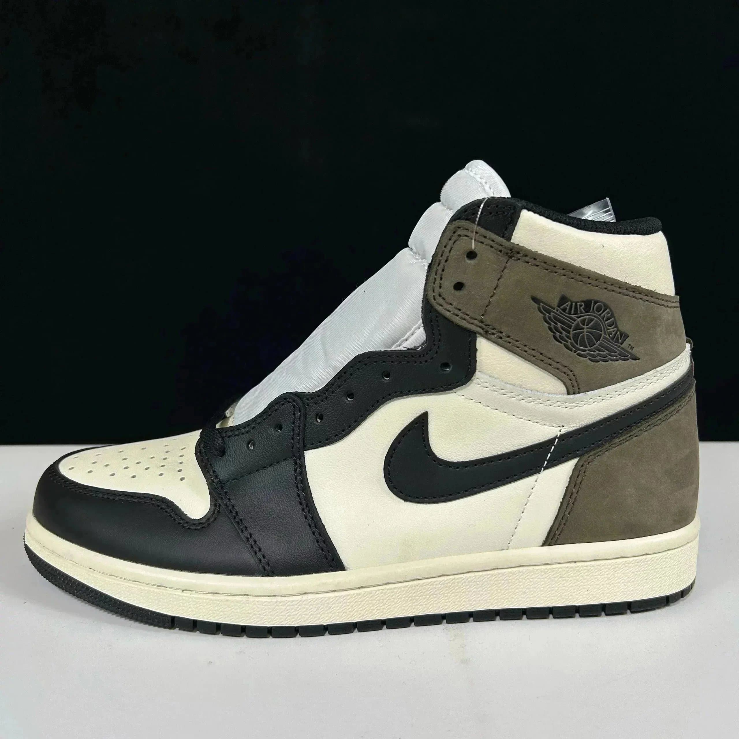Air Jordan 1 High Mocha