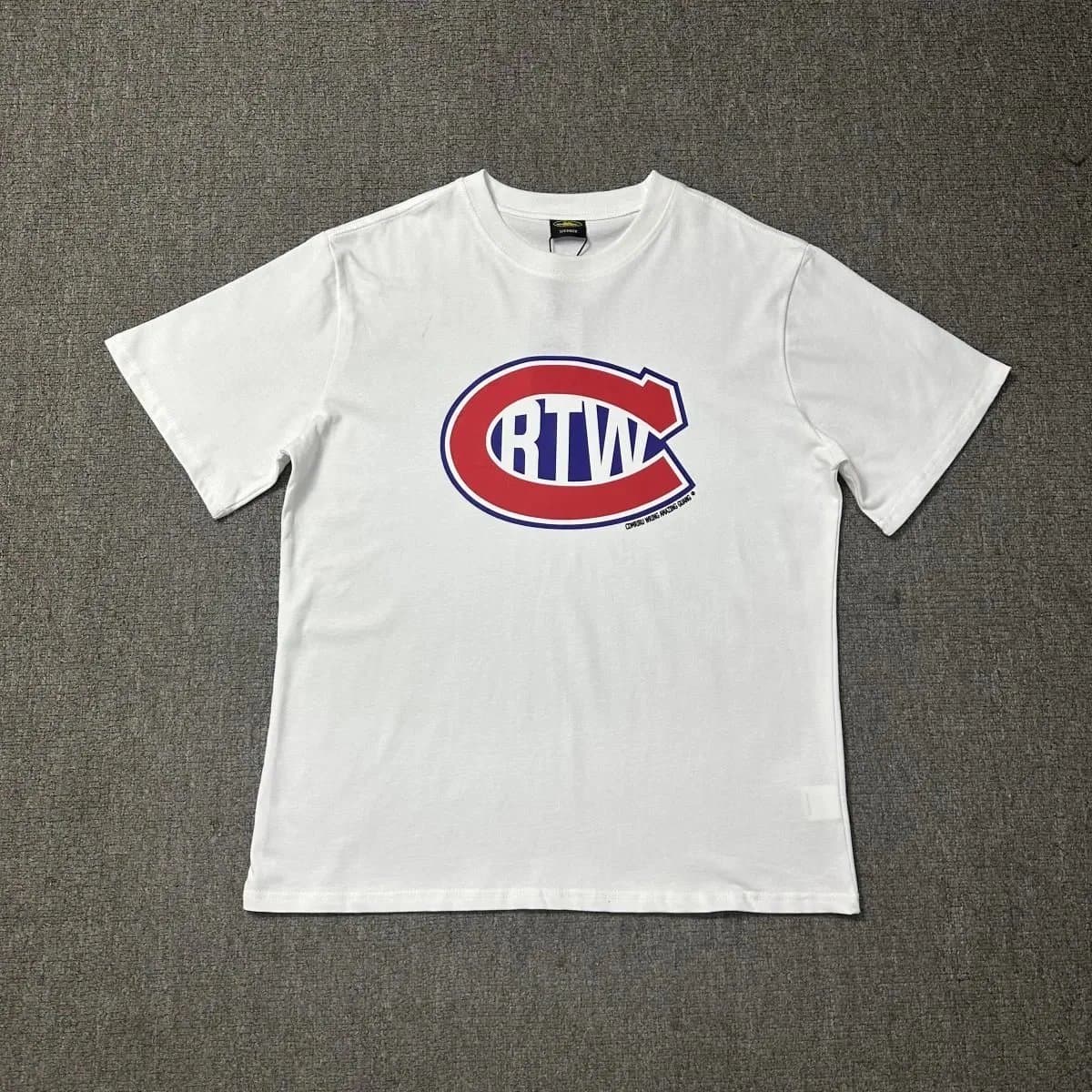 Sp5der Graphic Tee Embroidered Logo — 3223白色