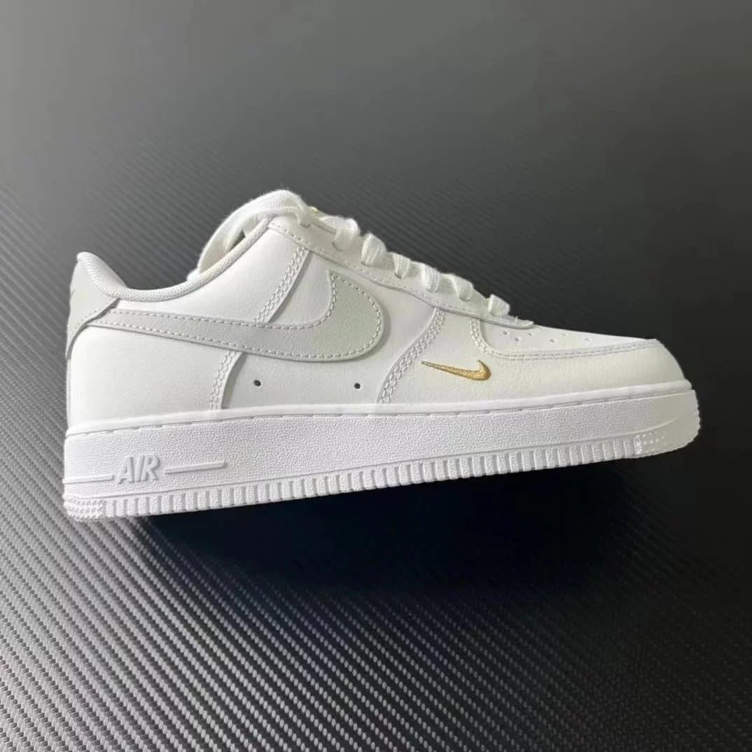 Nike Dunk Low Retro White Purple — AF1绿豆灰CZ0270-106 · Please leave a note about the size留言备注尺码