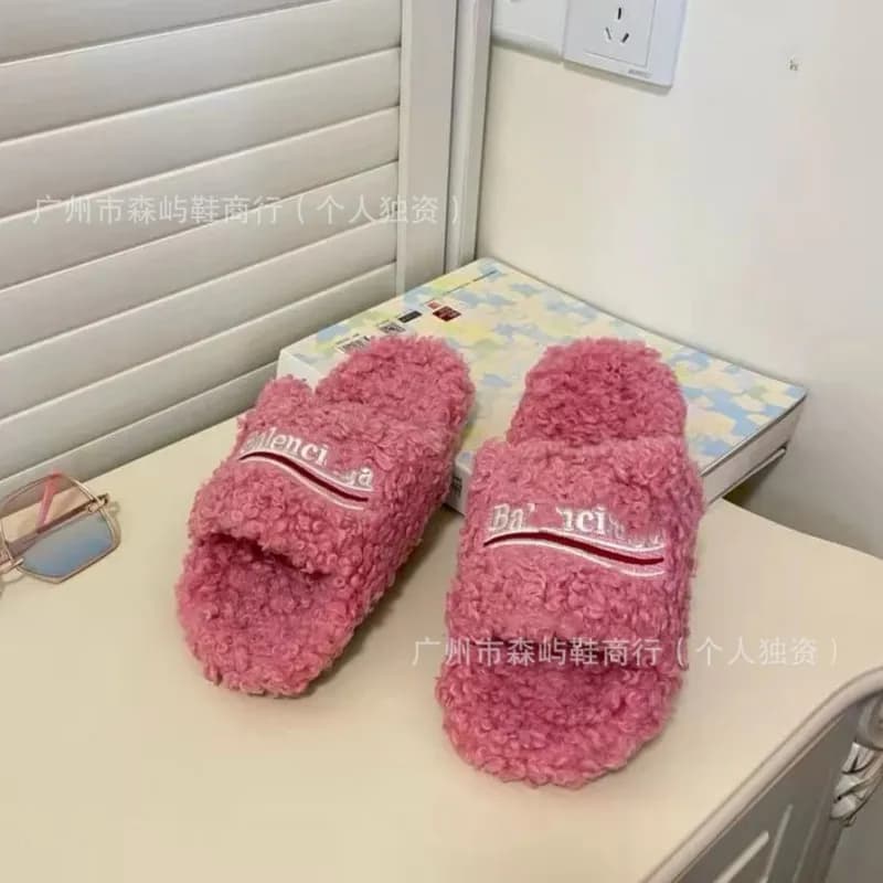 Balenciaga City Slide Fluffy Pink