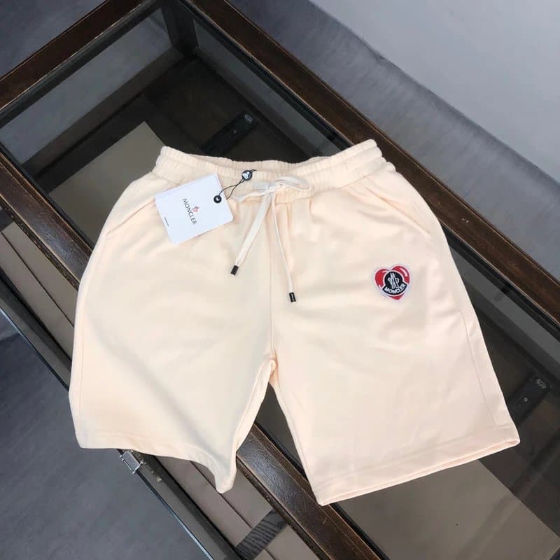 Moncler Logo-Print Shorts North Pole Side Print — 48
