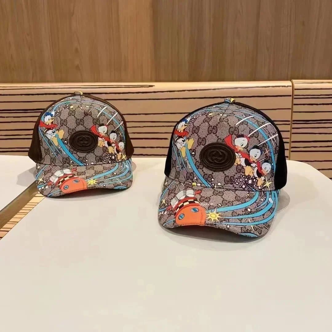 Gucci Baseball Cap Donald Duck Print GG Supreme