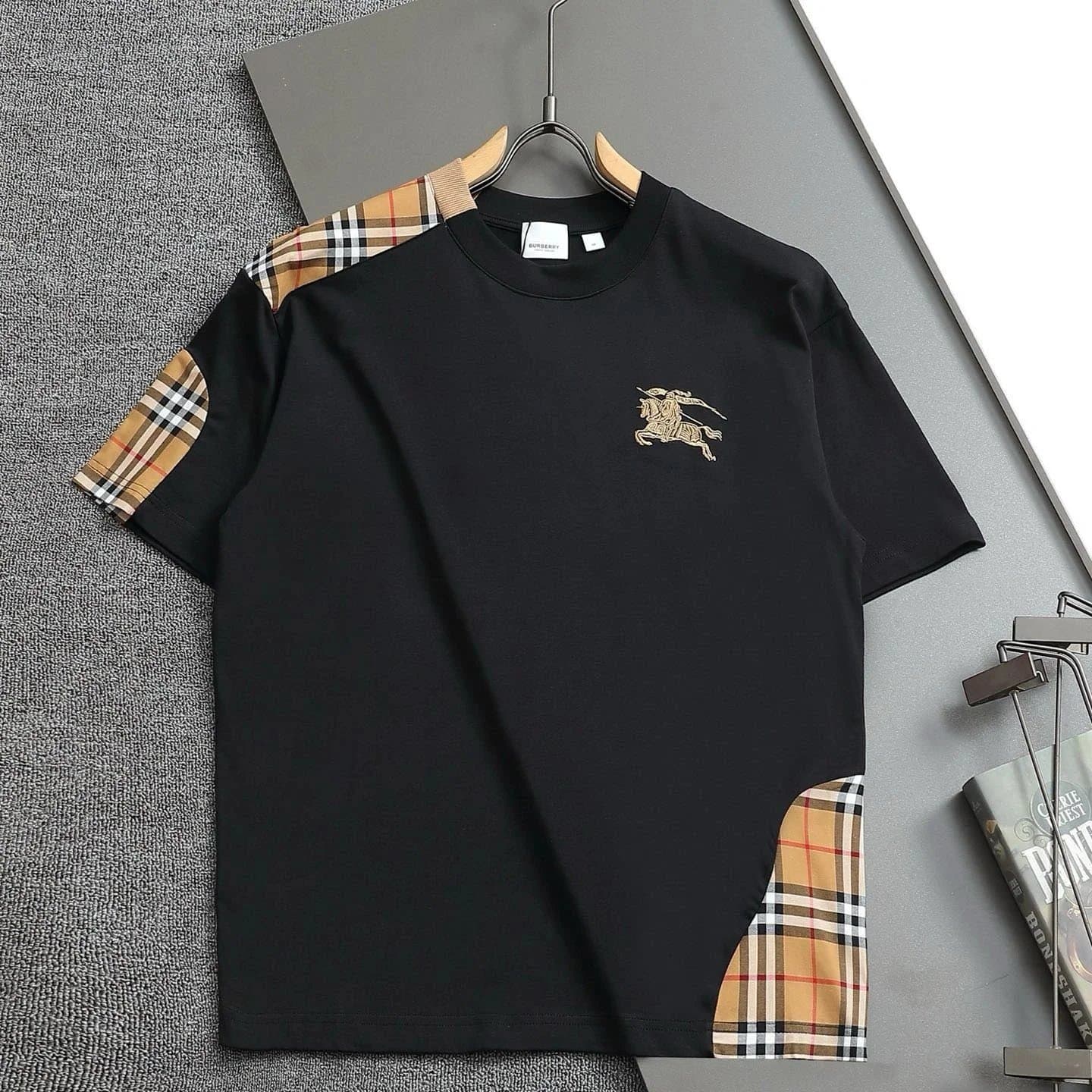 Burberry Logo T-Shirt Monogram Print — 37