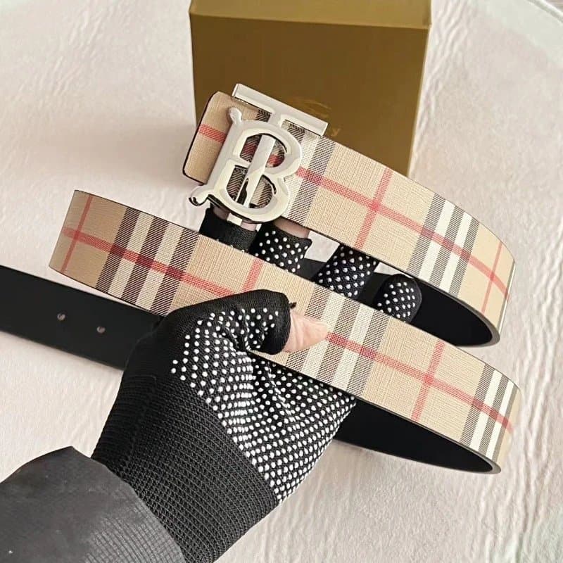 Burberry Gift Box Gold Logo — 蓝纹-亮银