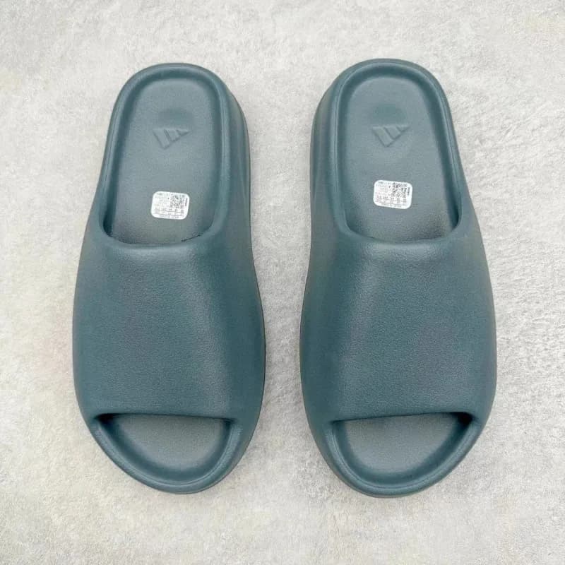 Yeezy Slide Onyx
