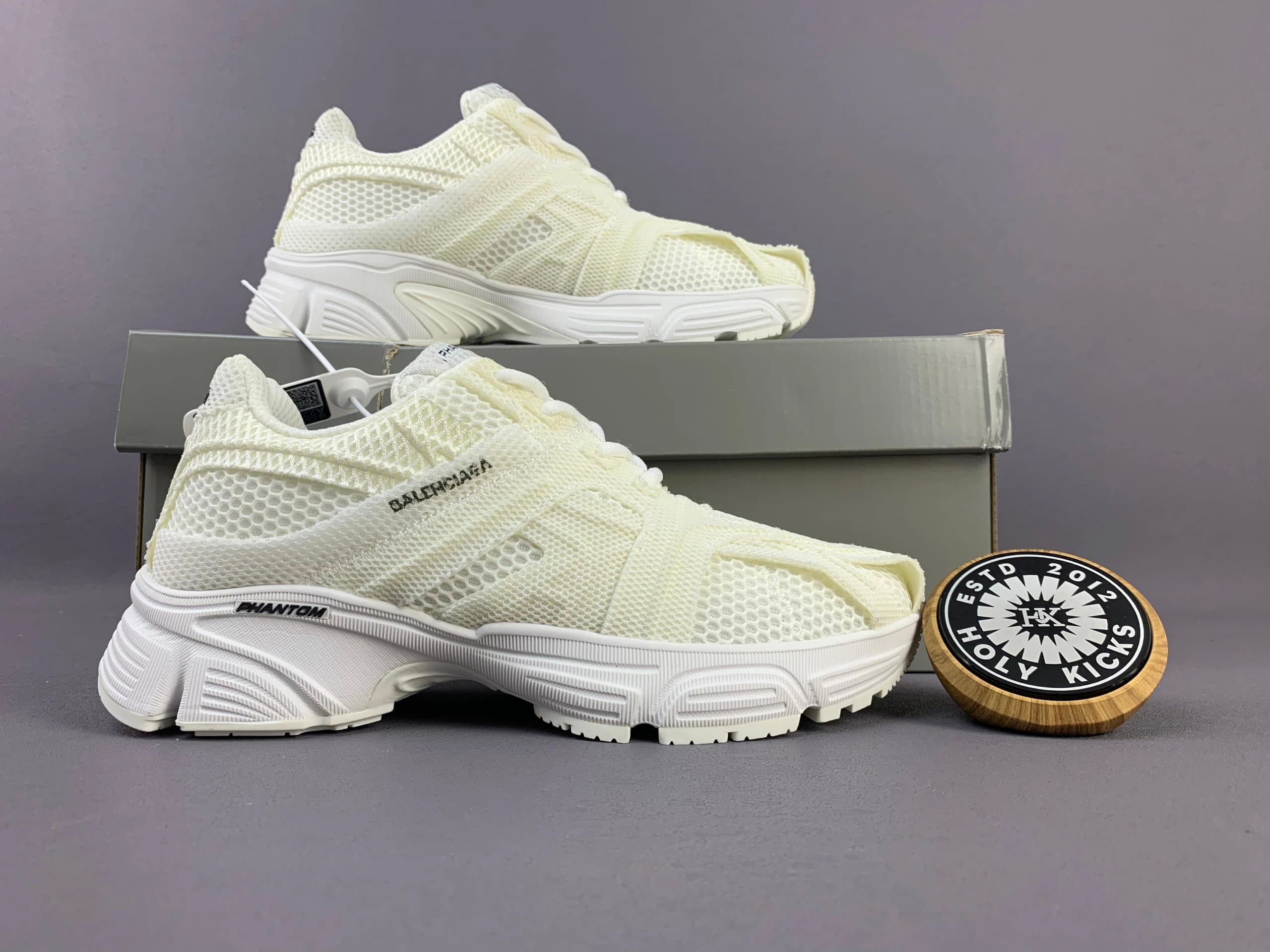 New Balance NB 2002R Phantom — W2E92 900022