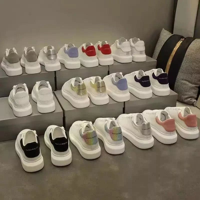 Alexander McQueen Oversized Sneaker Multi-Color Heel Tab