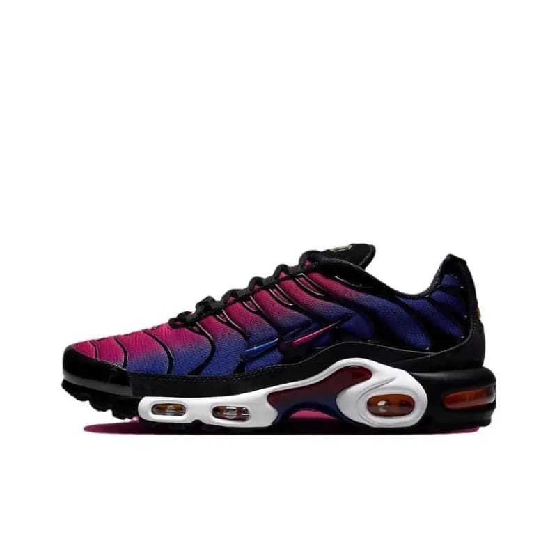 Nike Air Max Plus Triple Black/White — TN-2