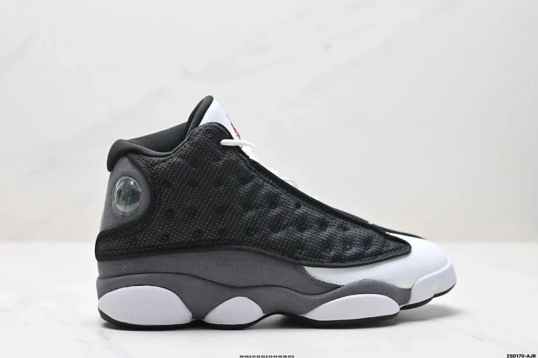 Air Jordan 13 Low Bred