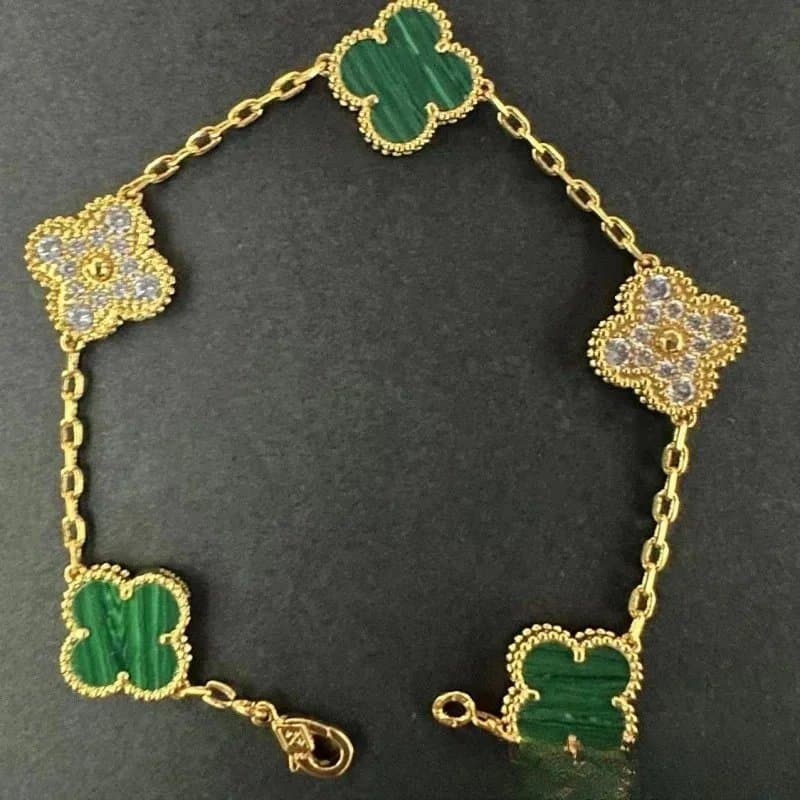 Van Cleef & Arpels Alhambra Bracelet Malachite and Diamond