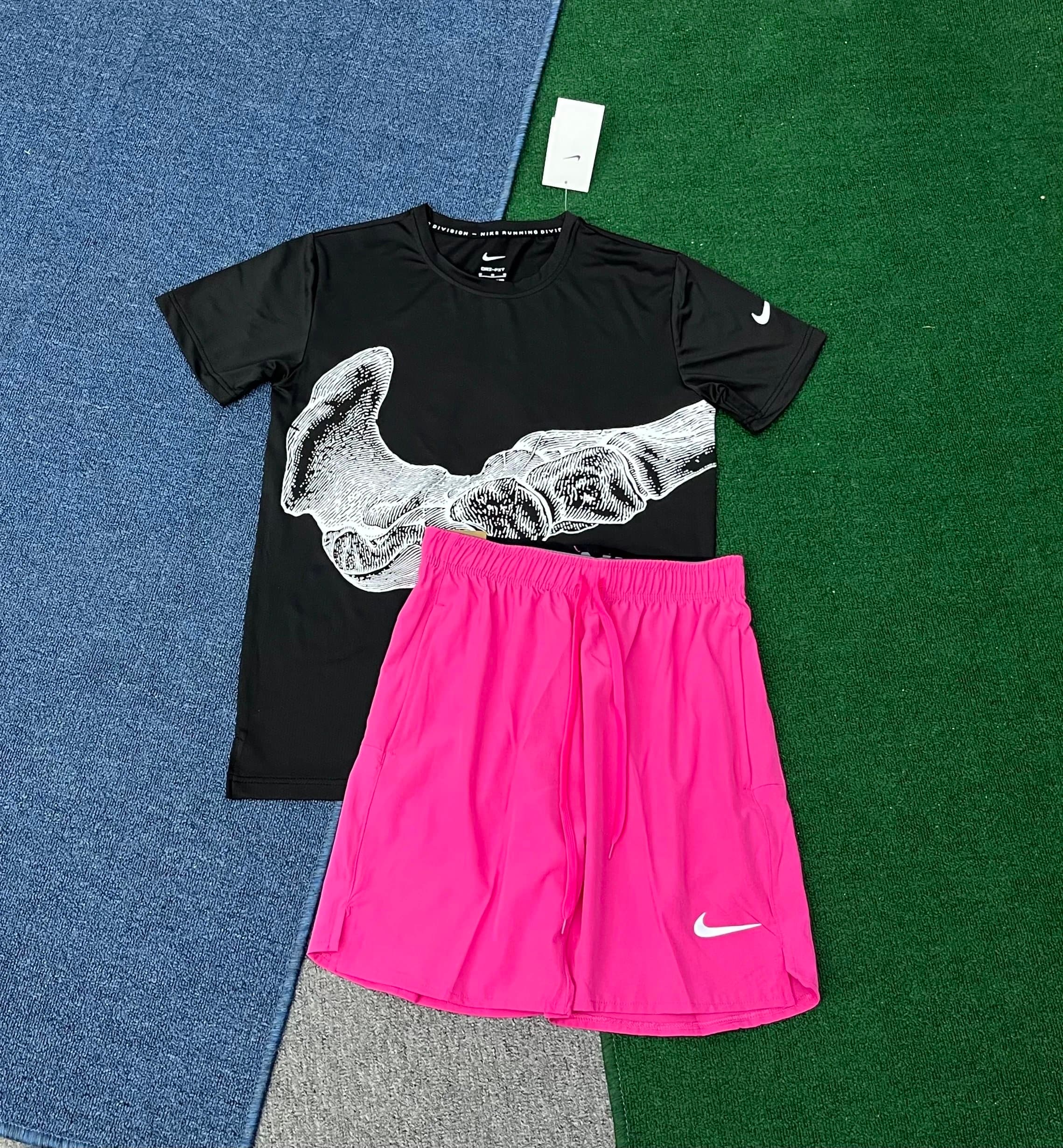 Nike Running Division Set Grid Print — 黑粉组合