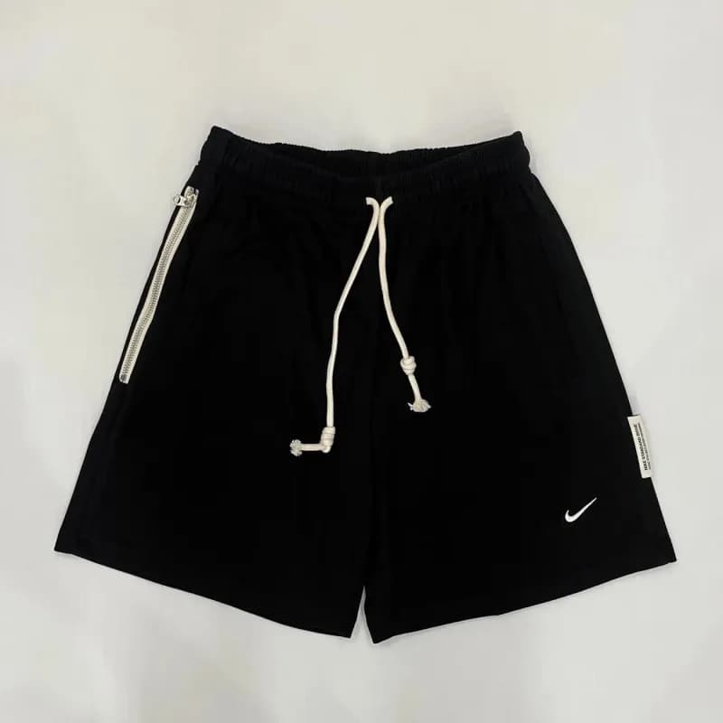 Jordan Shorts Logo Patch — 40