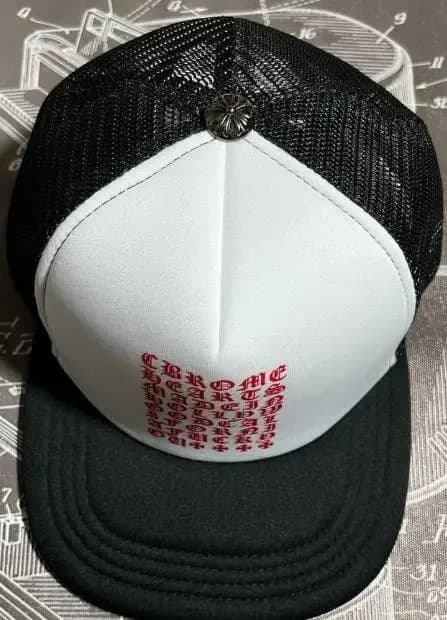 Chrome Hearts Trucker Hat Triple Cross — 好多字母 白