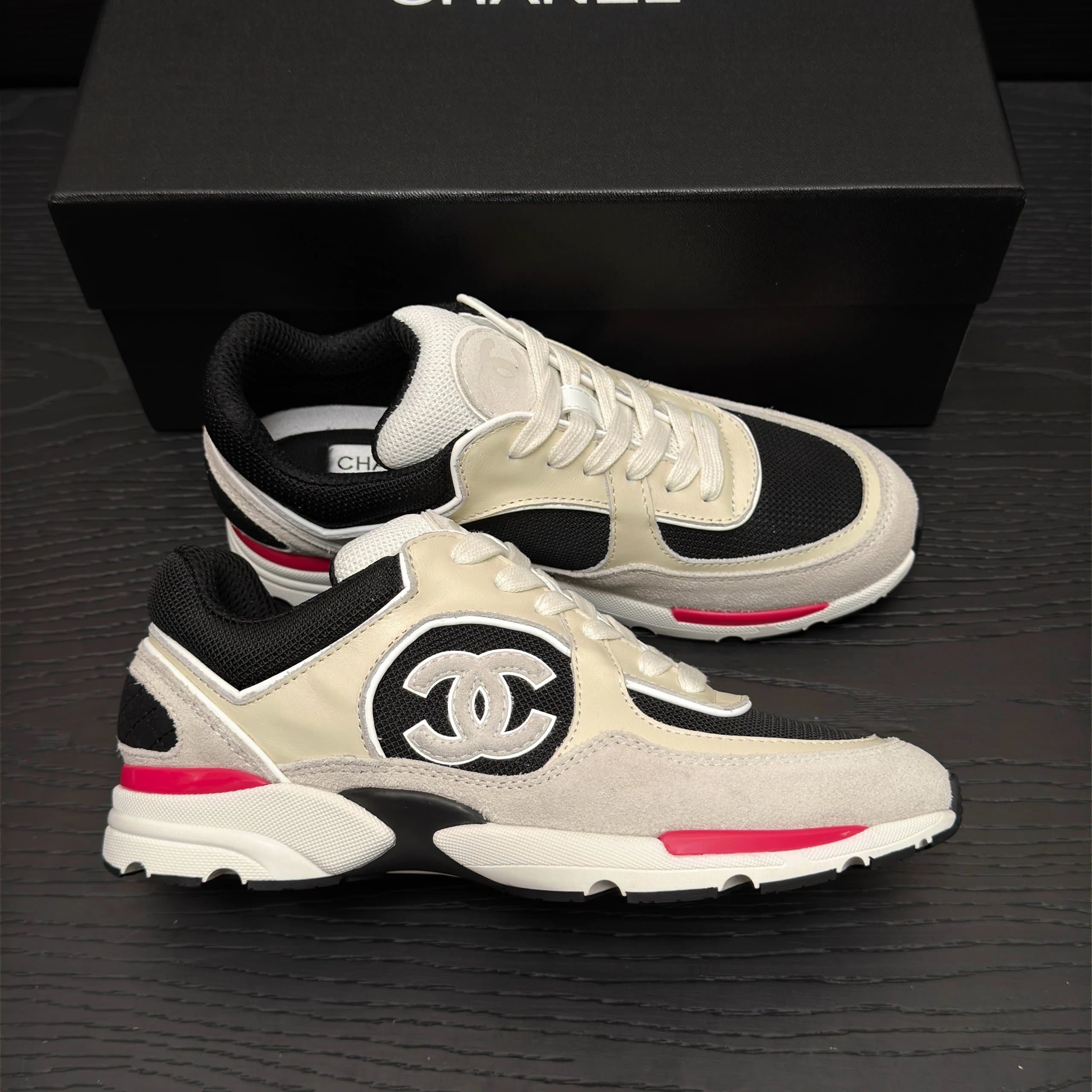Chanel Sneaker Multi-Material — B20