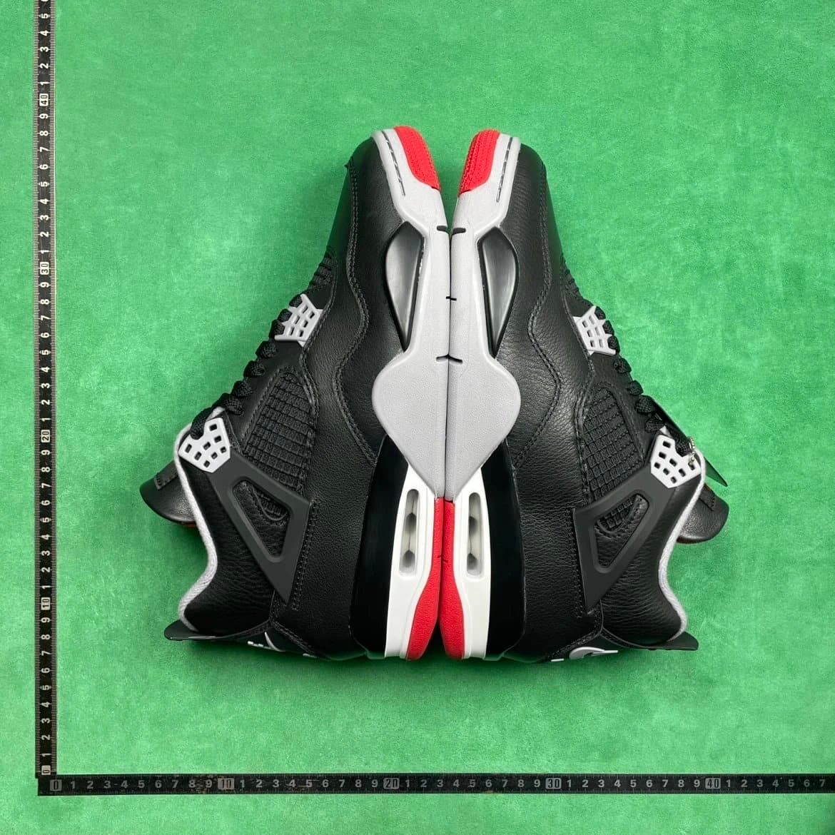 Air Jordan 4 Fire Red — 19号黑红灰FV5029 006