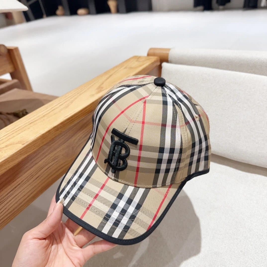 Burberry Baseball Cap Vintage Check — 040105160