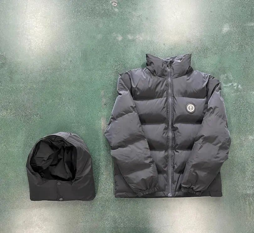 Moncler Puffer Jacket Glossy Shell — 男石灰可卸领