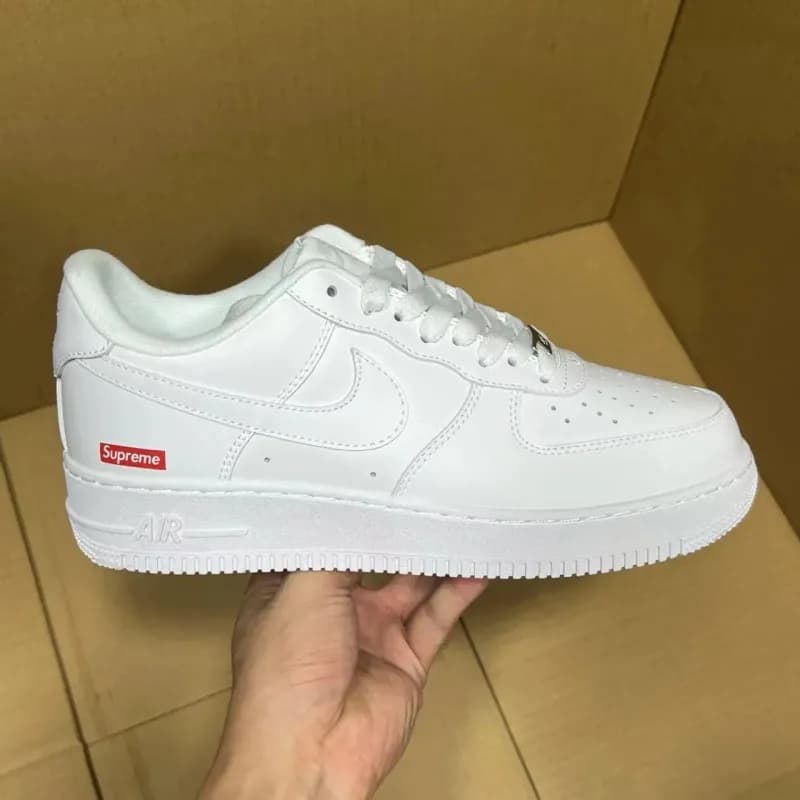 Nike Air Force 1 Low Supreme Box Logo
