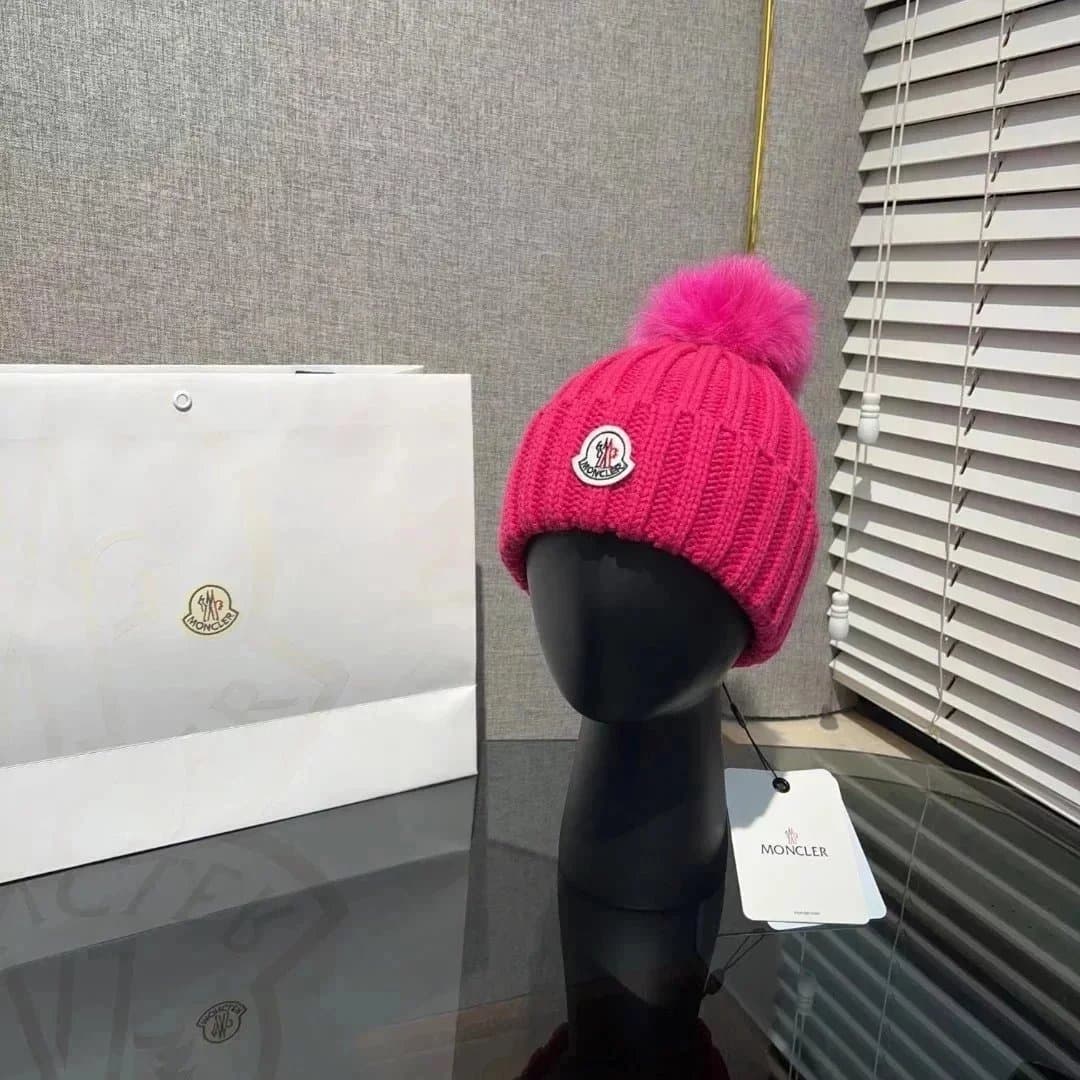 Moncler Ribbed Beanie Logo Patch — 10