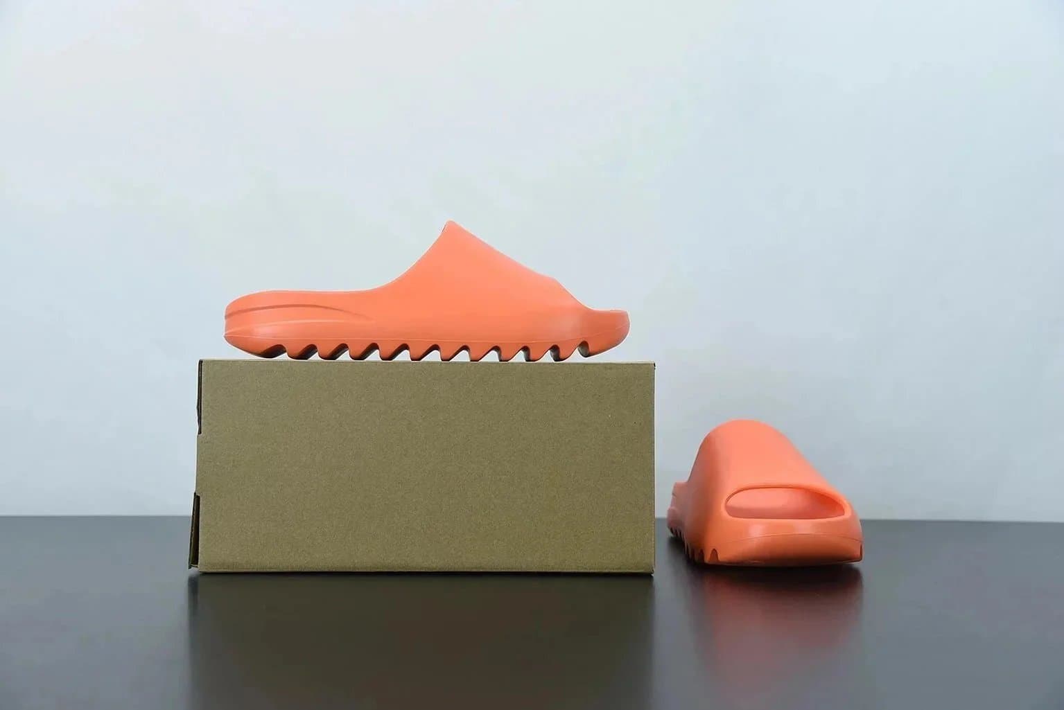 Yeezy Slide Bone — zn-GZ0953