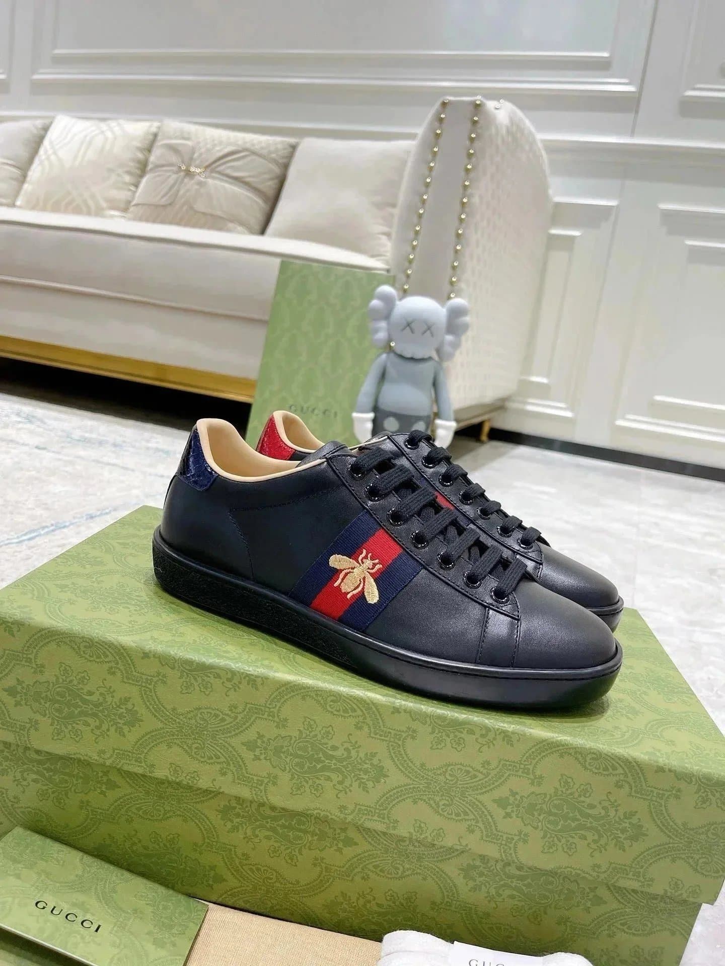 Gucci Ace Low Bee Embroidery