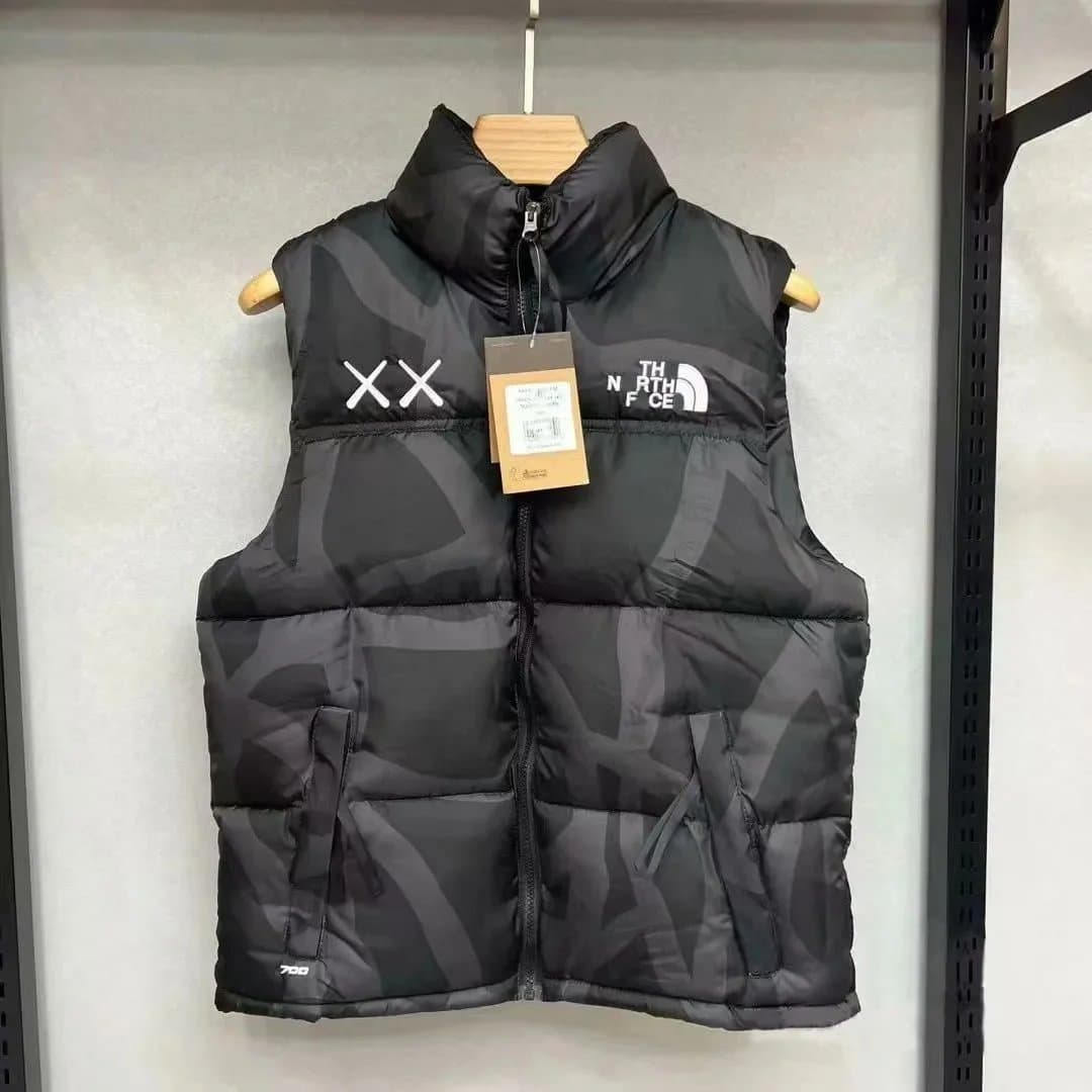 The North Face Nuptse Jacket Gradient Logo Print — Vest-1