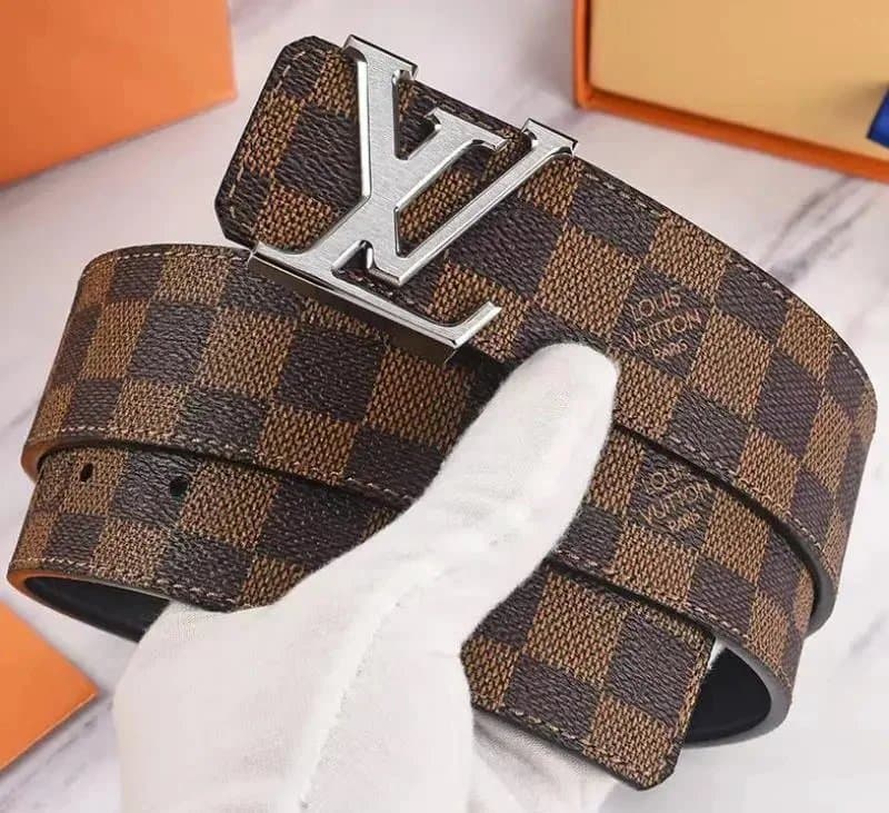 Louis Vuitton LV Initiales Belt Monogram Eclipse — B-2银标