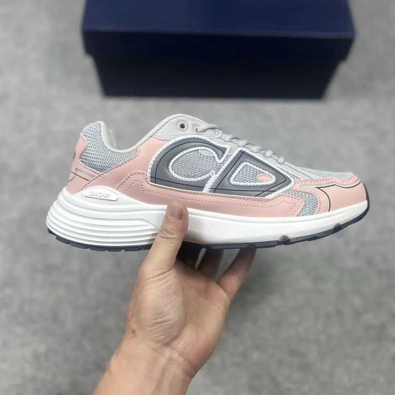 Dior B22 Beige Pink — 21 灰粉色B30