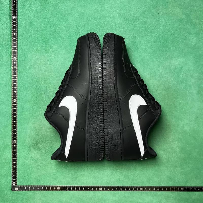 Nike Air Force 1 Low Triple Black