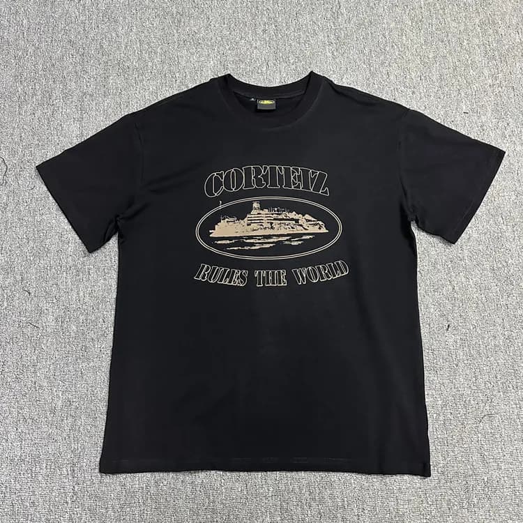 Logo Tee Corteiz Script — 黑印棕色3102