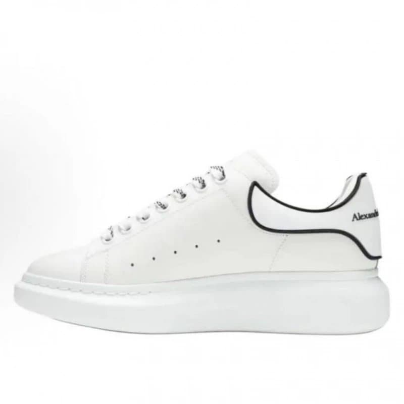 Alexander McQueen Sneaker Oversized Sole — 22