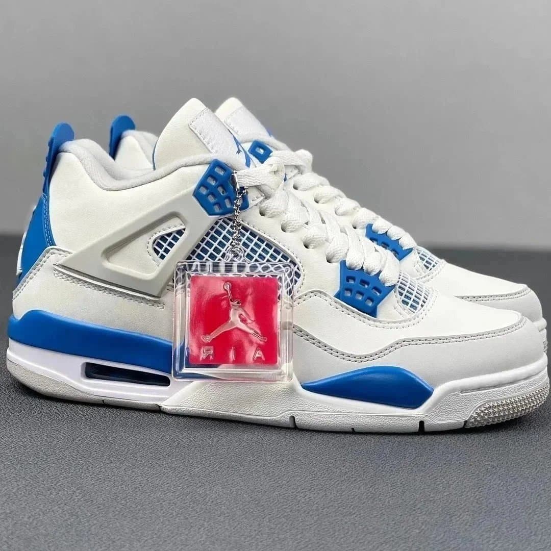 Air Jordan 4 Military Blue