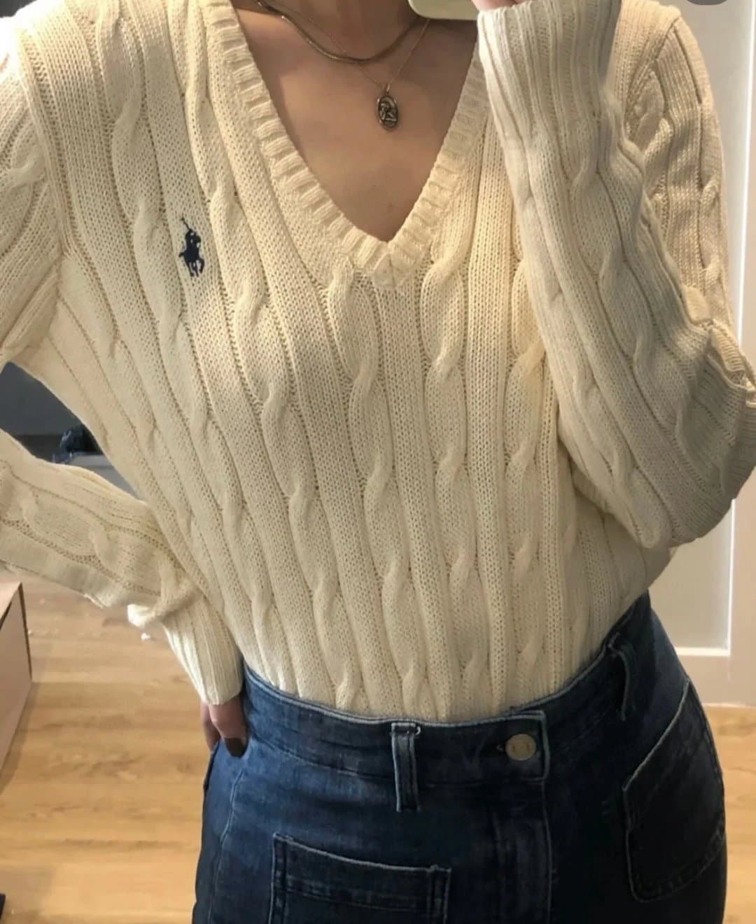 Polo Ralph Lauren Cable Knit V-Neck Sweater Classic Cable