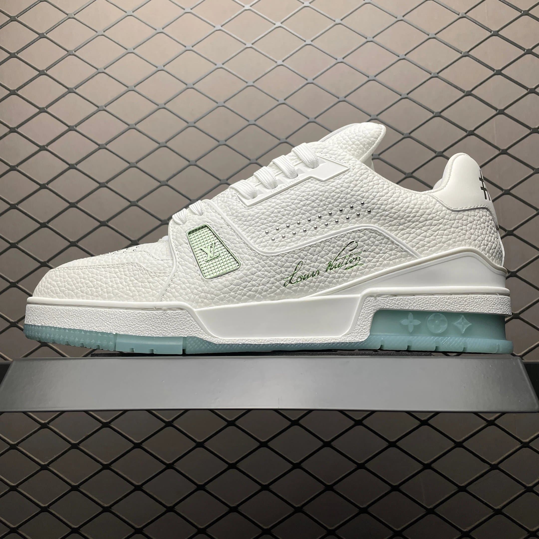 Louis Vuitton LV Trainer Monogram Mesh — 白绿铆钉