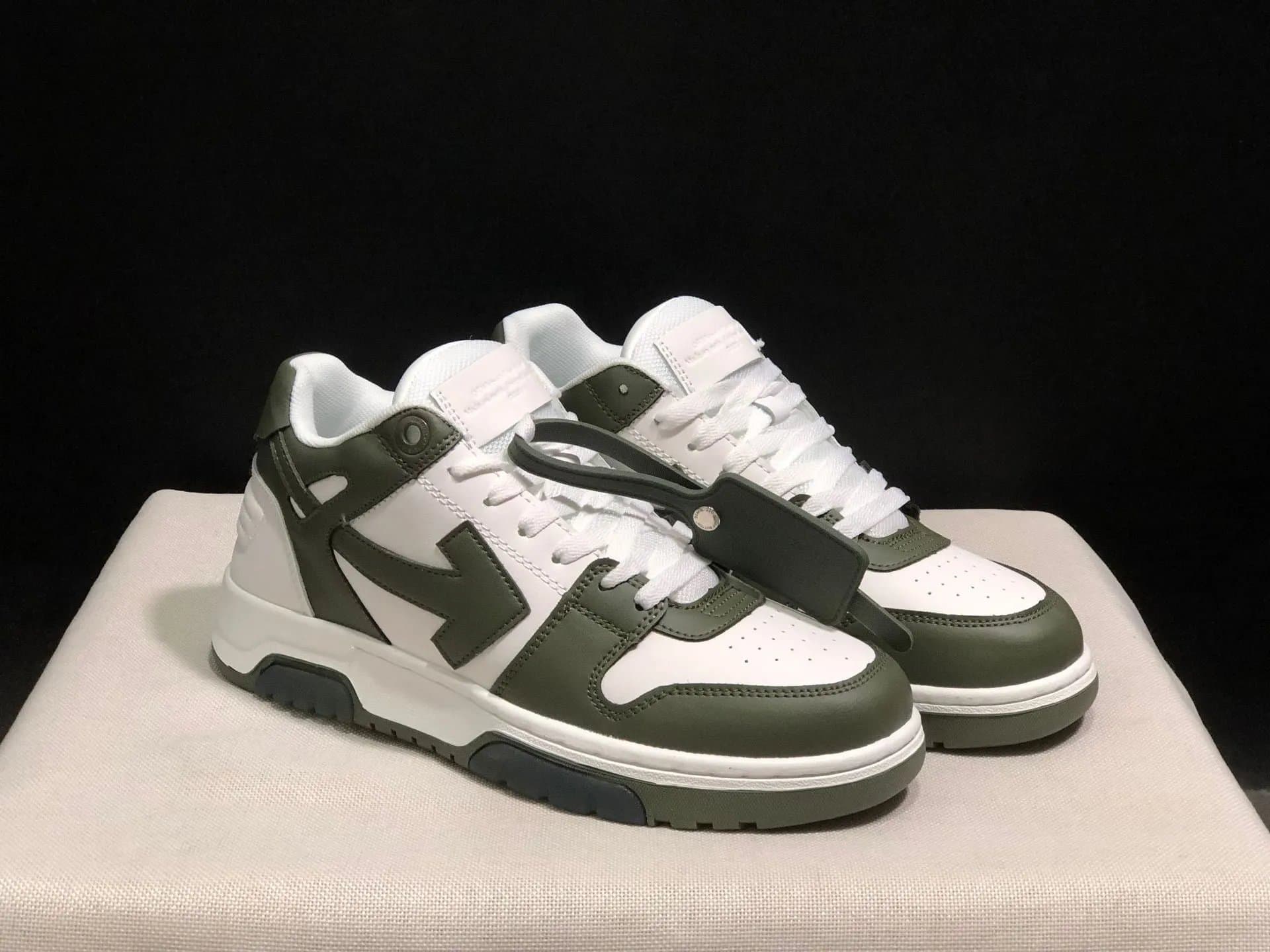 Off-White Industrial Mint Accents — #28
