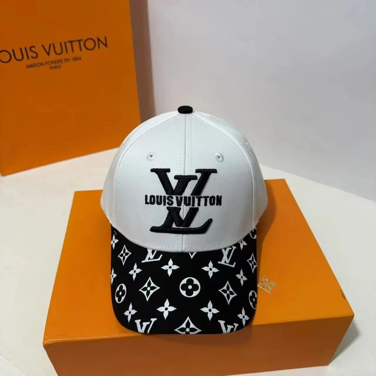 Louis Vuitton Baseball Cap Monogram Denim — 35