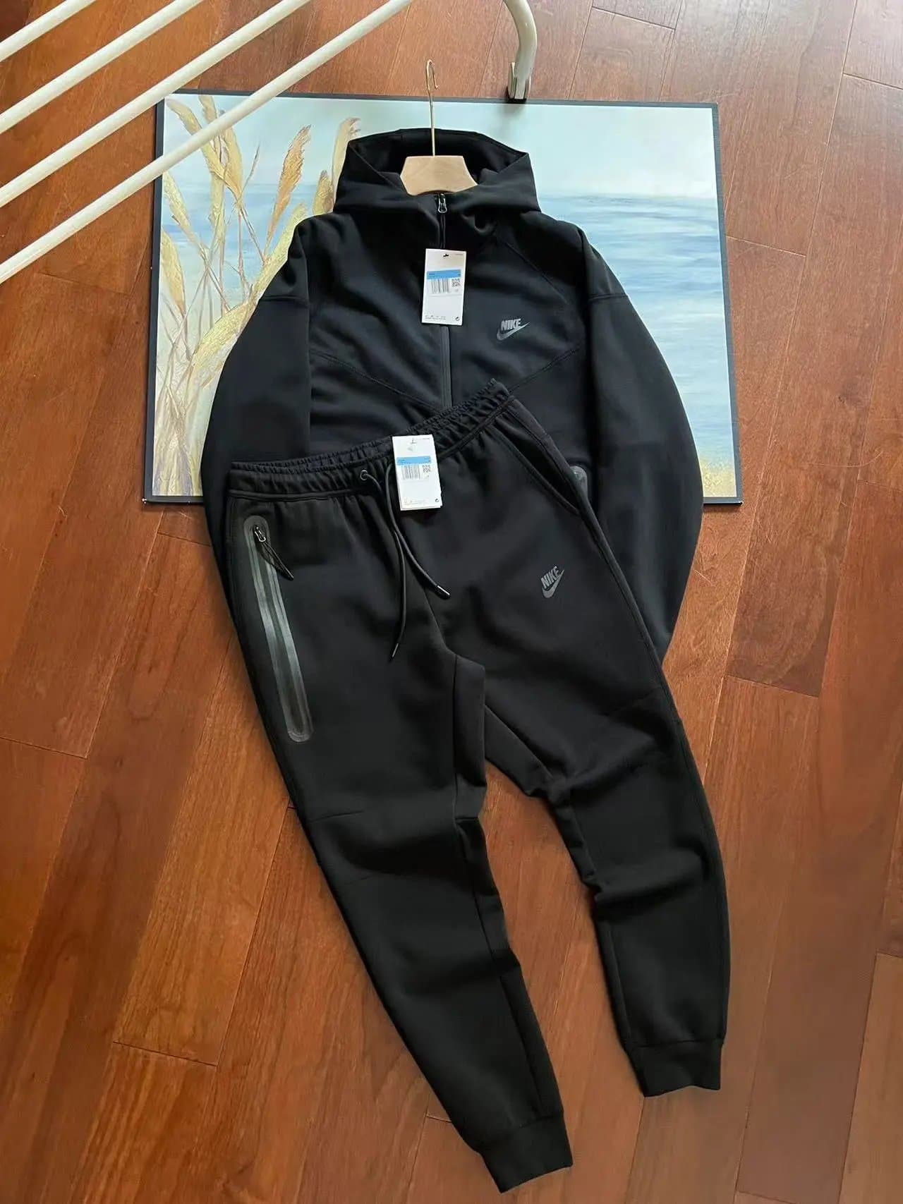 Nike Tech Fleece Hoodie and Joggers All Black