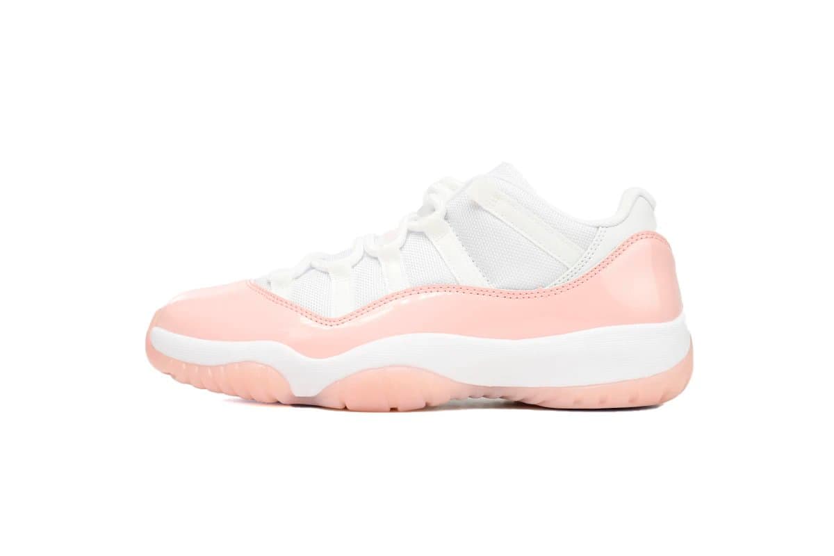 Air Jordan 11 Low Bred Pink