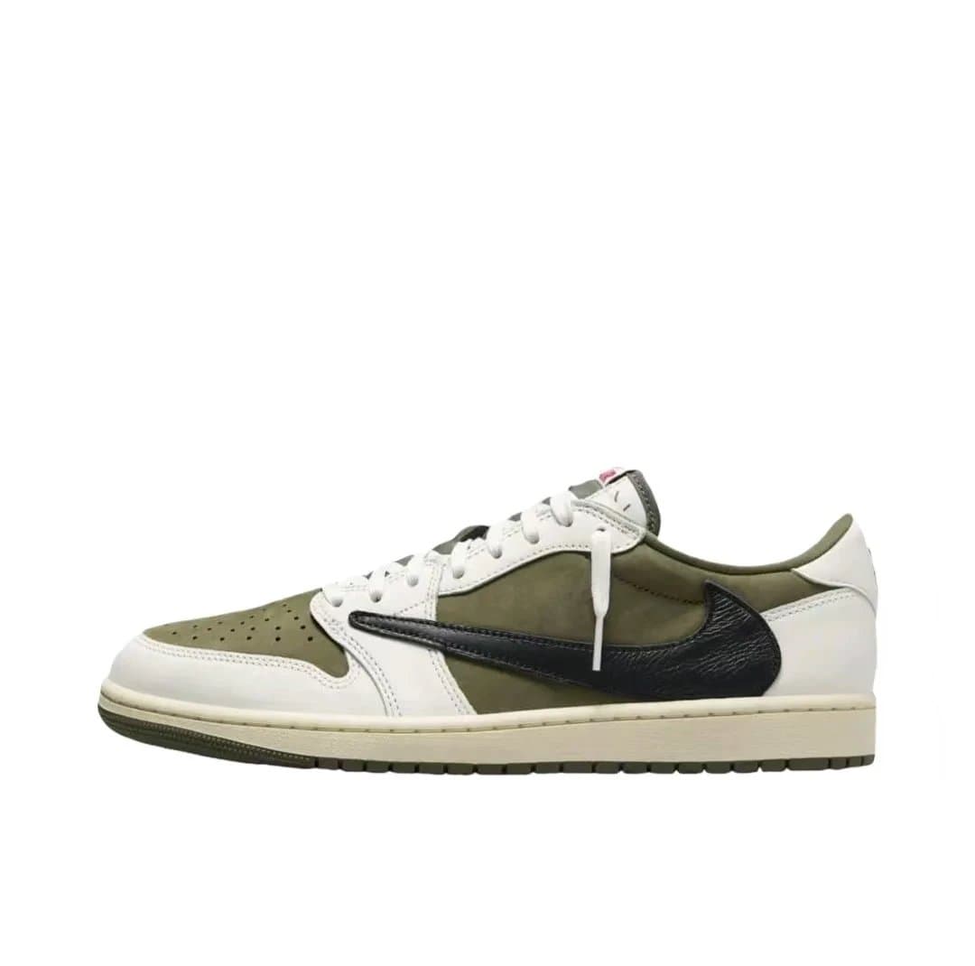 Nike × Travis Scott Dunk Low Cactus Jack — 4
