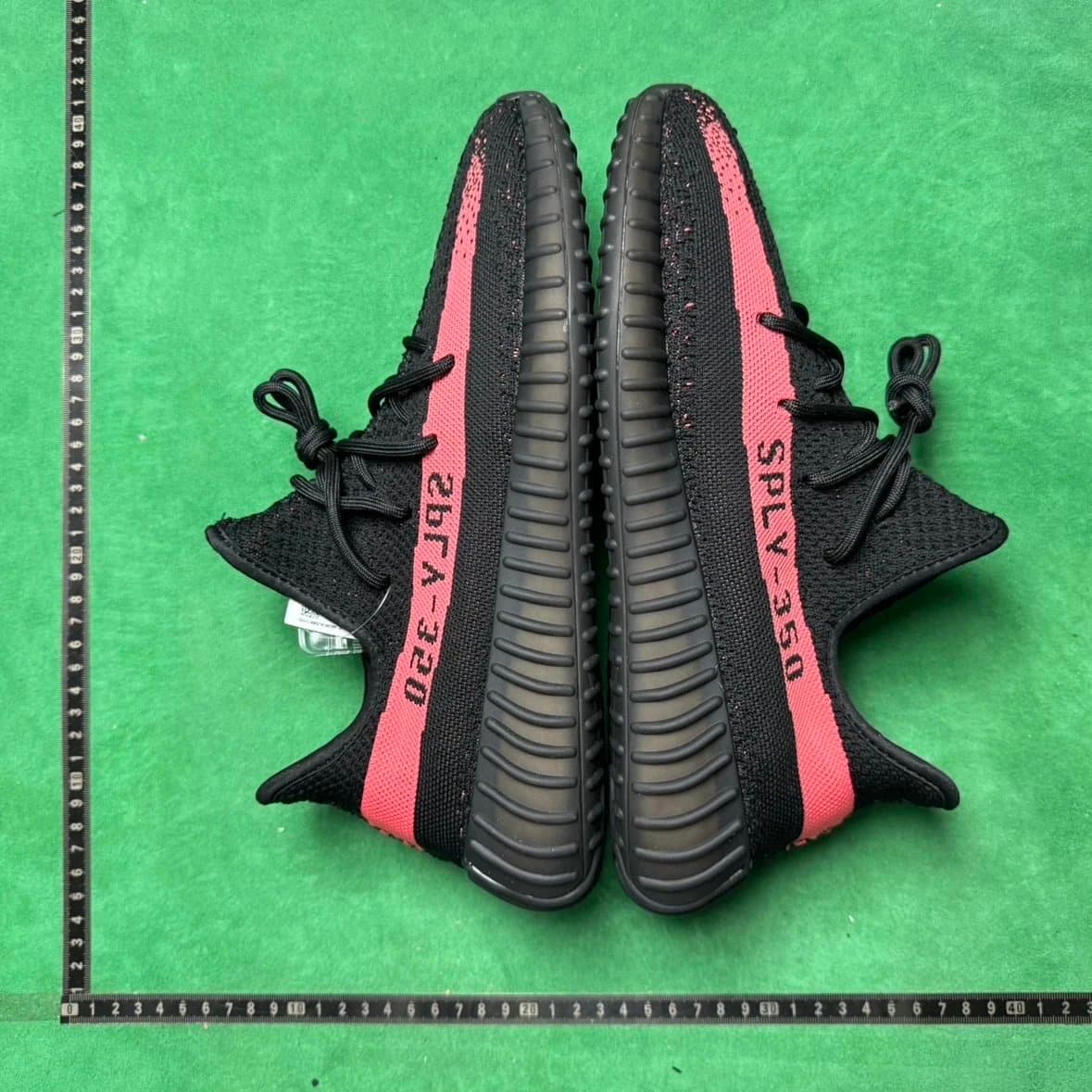 Yeezy Boost 350 V2 Zebra — 34号黑红BY9612