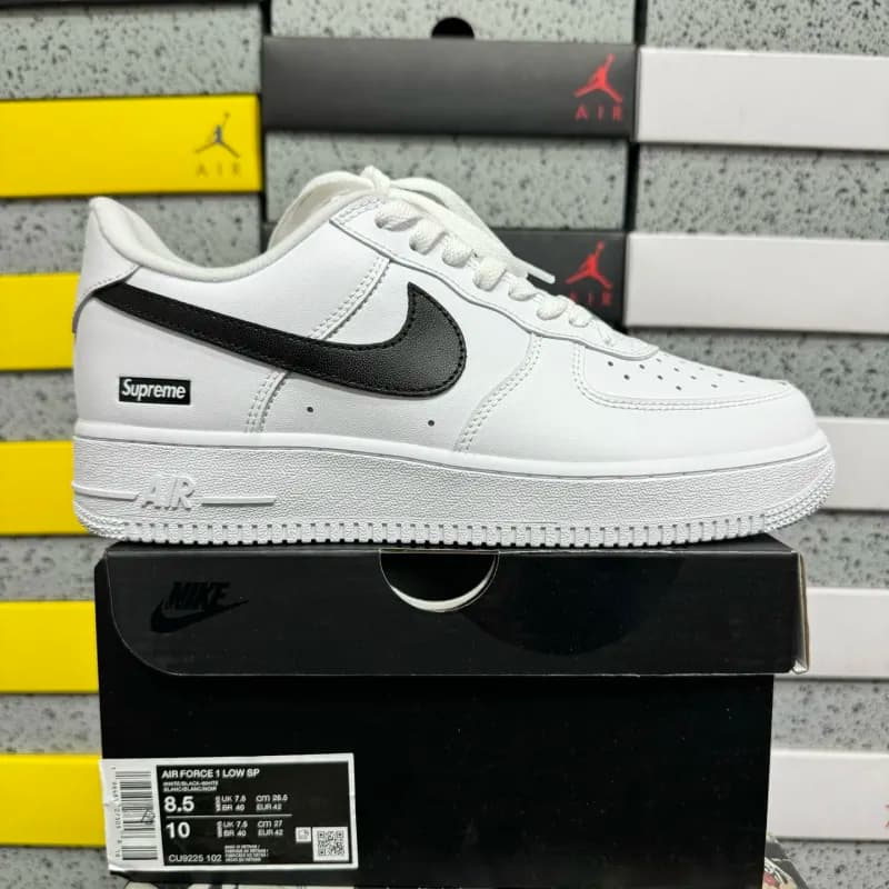Nike Air Force 1 Low SP Supreme Box Logo
