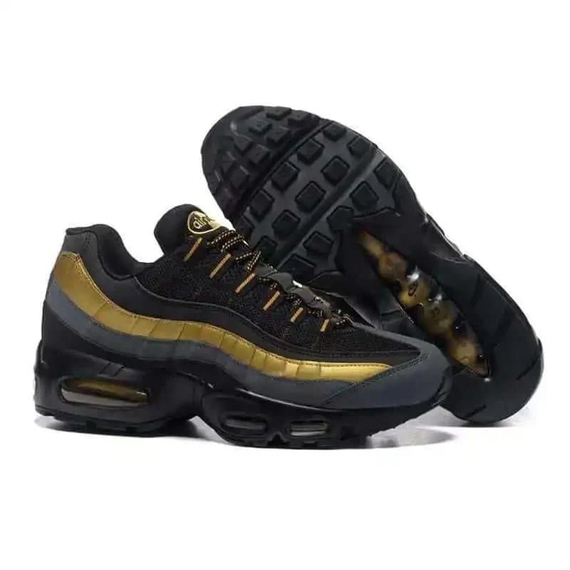 Nike Air Max 95 Triple Red — 13