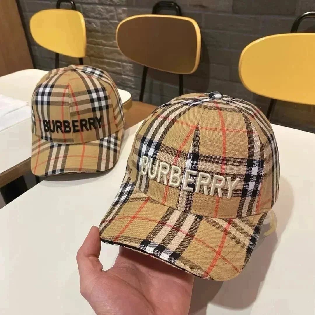 Burberry Baseball Cap Classic Check