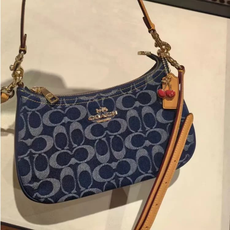 Coach Shoulder Bag Signature Denim