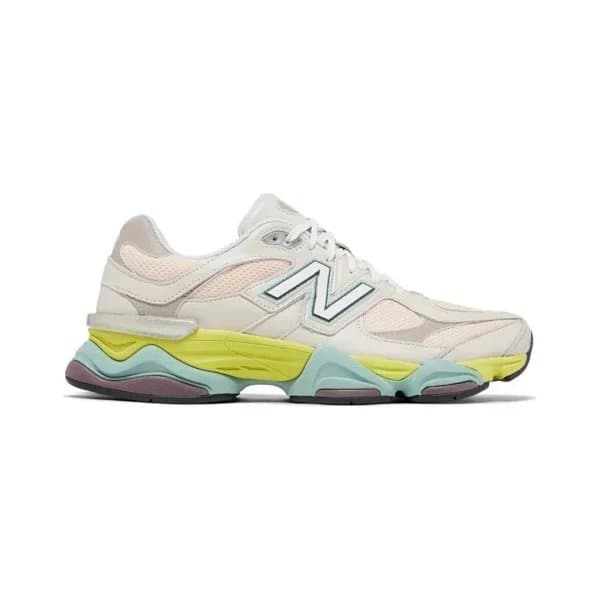 New Balance 2002R Multi-Color — 36-47 (Remark: Size info in message☟☟☟） · MoonbeamVintageRose