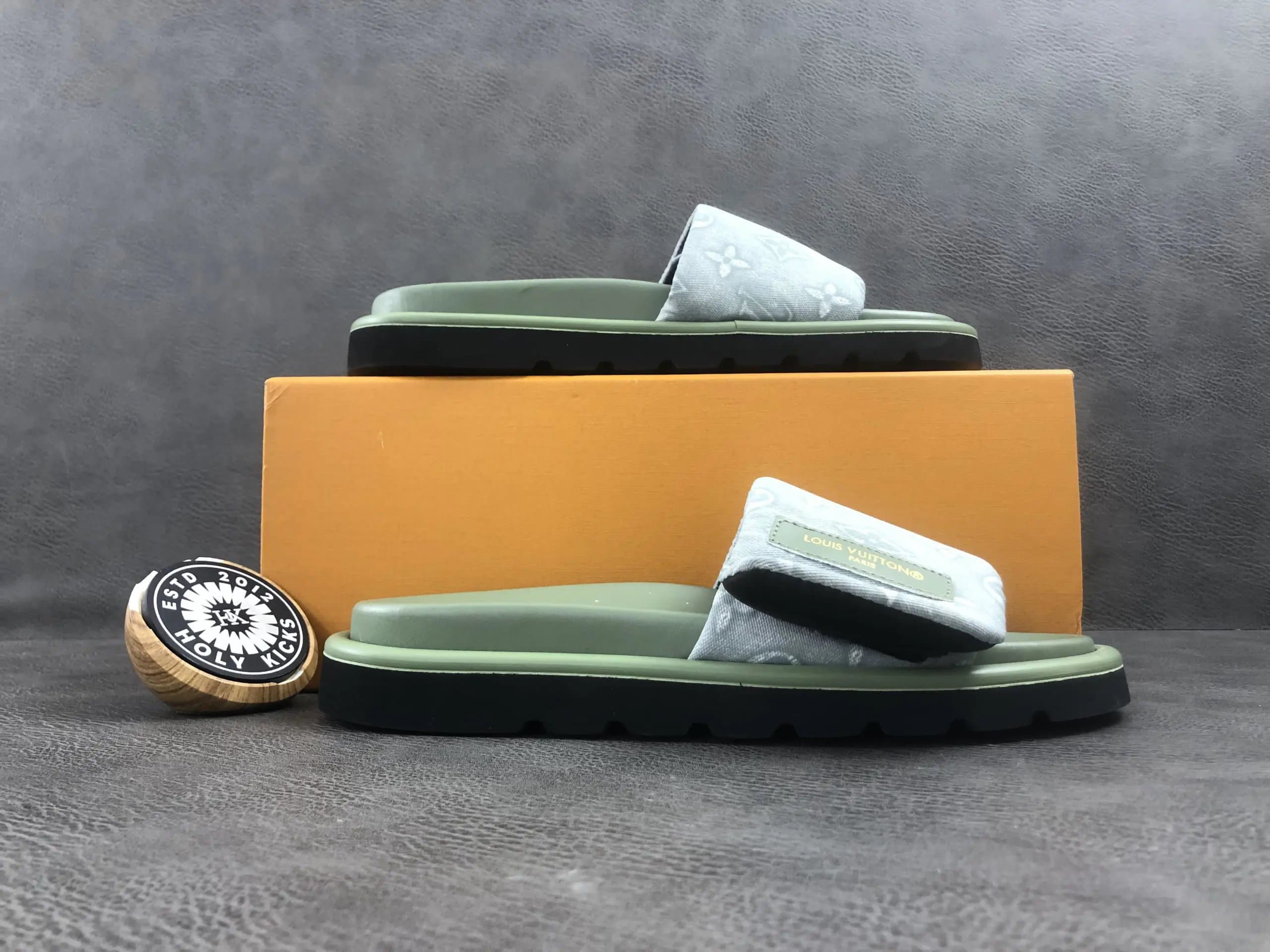 Louis Vuitton Slide Sandal Monogram Canvas